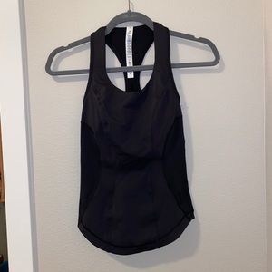 •Black Lululemon Tank•